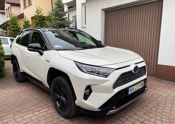 Toyota RAV4 cena 135500 przebieg: 97000, rok produkcji 2019 z Żyrardów małe 562